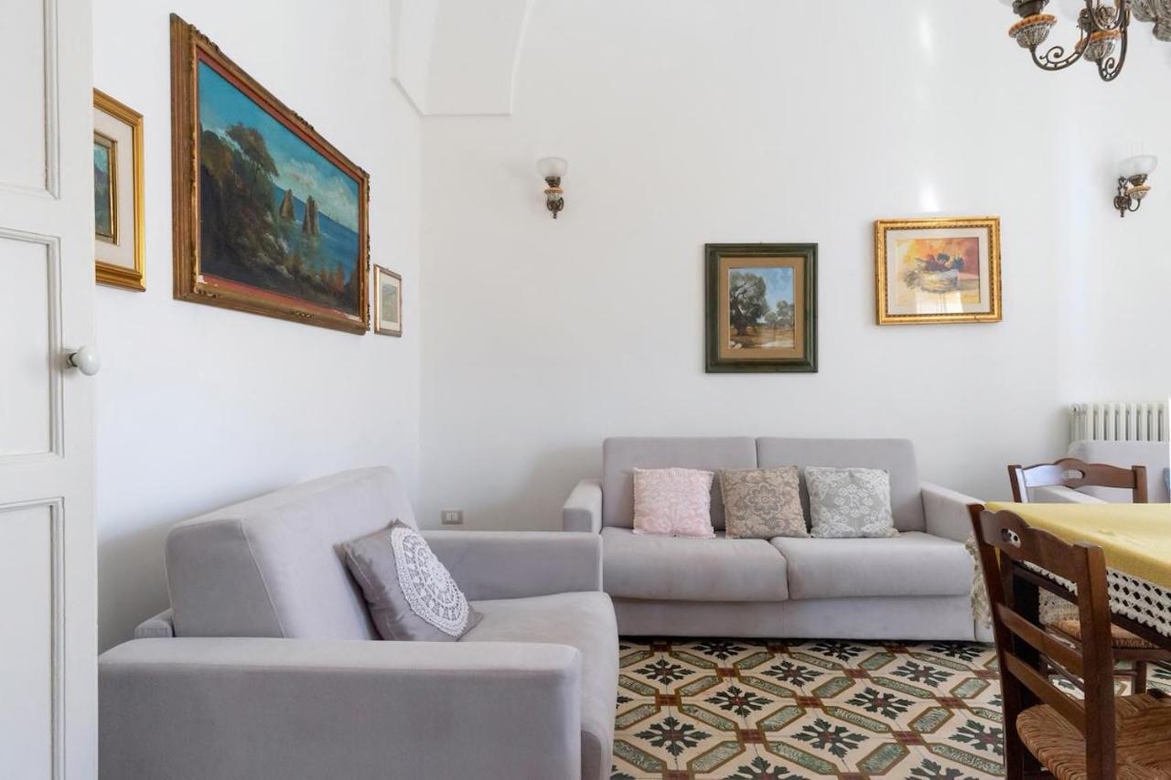 La Torre Antica Dimora Apartment Giuggianello ภายนอก รูปภาพ